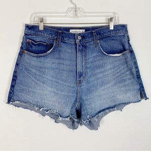 Abercrombie & Fitch Curve Love High Rise Mom Cut Off Shorts Size 32/14